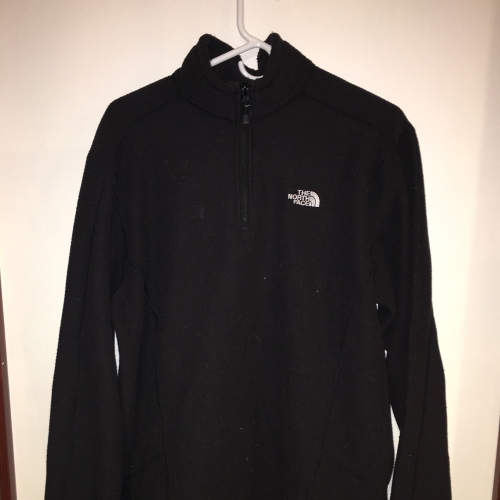 North face Pull over